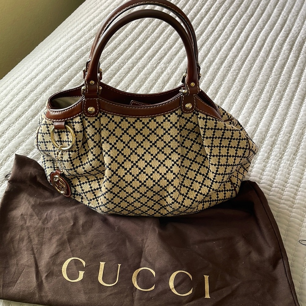 EUC authentic Gucci bag